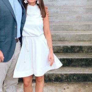 Elliatt Sienna dress! Worn once. Such a perfect dress for a bride!! XS